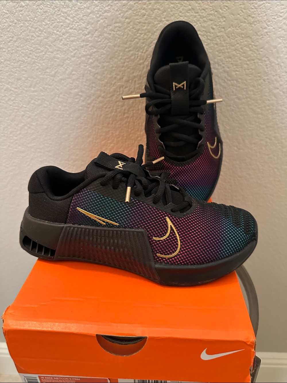 Nike Black Multicolor Gradient Training Shoes with Gold Accents